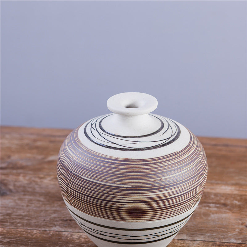Modern Line Hand-Painted Ceramics Vase