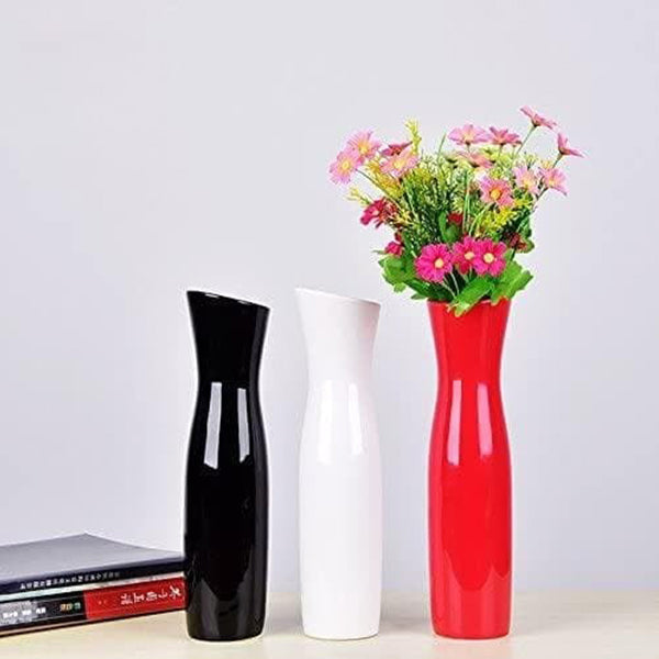 White Stylish cheongsam Porcelain Vase