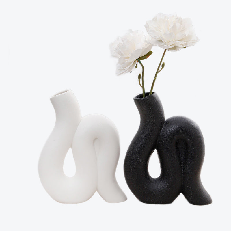 Nordic Black White Creative Ceramic Vase