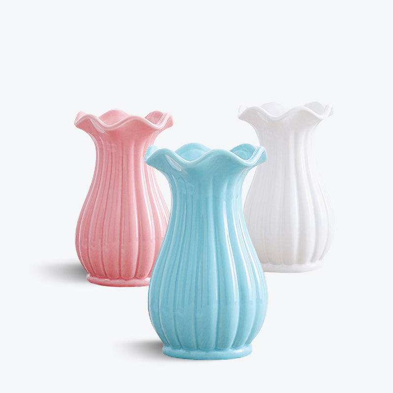 Nordic Ruffle Opening Table Vase