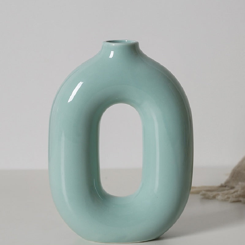 Abstract Circle Hollow Vase