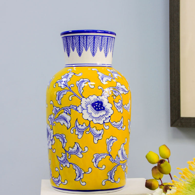 Chinese Tangled Peony Porcelain Vase